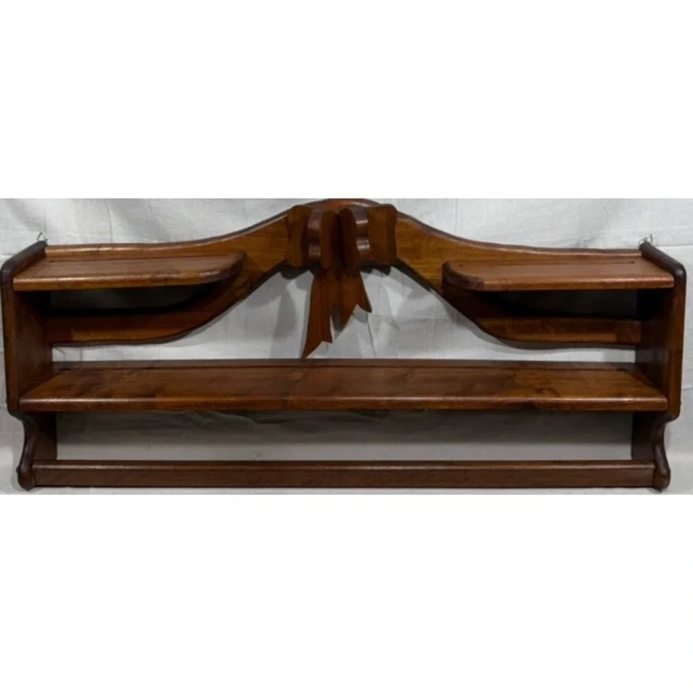Vintage Walnut Wood Quilt Rack Wall Shelf Carved Bow Ribbon Display 38in GP 92